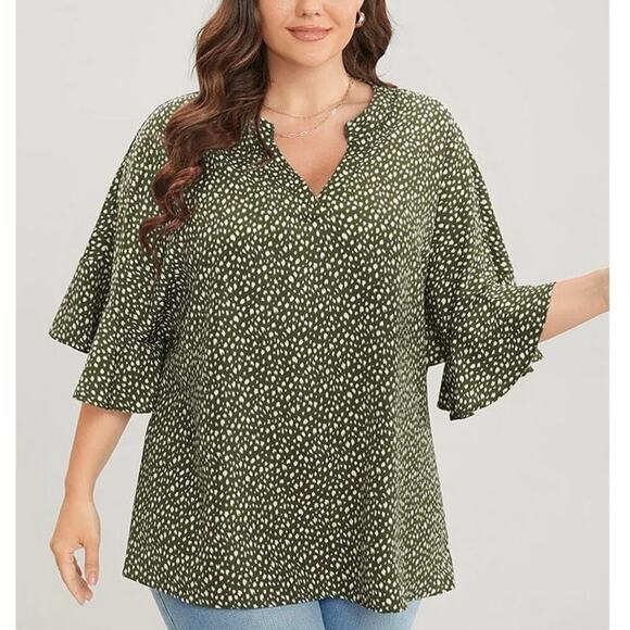 2/$25  Size 12 •  Large • BloomChic • Leopard Print V Neck Ruffle Sleeve Blouse - Picture 1 of 5